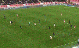 刺激！1-0，30岁日本球星闪耀欧洲：一剑封喉，率队掀翻法甲第一