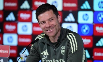 西甲联赛：皇马官宣解雇阿隆索的背后，藏着多少鲜为人知的秘密