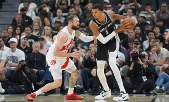 文班亚马24+15巴雷特25分 马刺力克猛龙迎四连胜