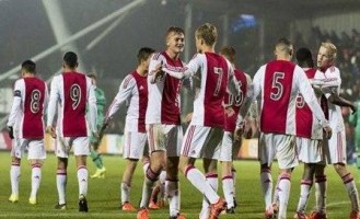 欧冠前瞻：PSV埃因霍温 VS 马德里竞技，深度分析比分前瞻