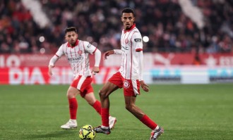 2-1逆转！20岁曼城租借新星自摆乌龙，助西甲第6塞尔塔豪取四连胜