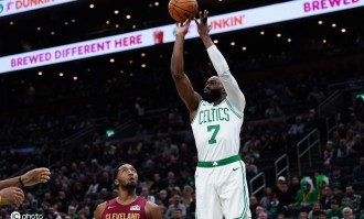 布朗30分怀特19+5+4 凯尔特人大胜骑士