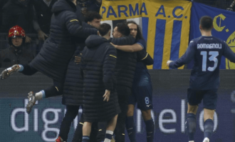 一场1-0踢出意甲神剧情：9人作战，极限绝杀，奎斯塔不敢相信