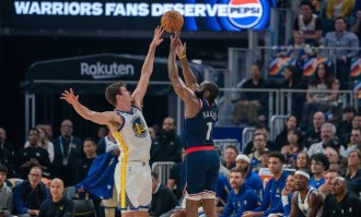 库里19+8哈登下半场0分 勇士轻取快船两连胜