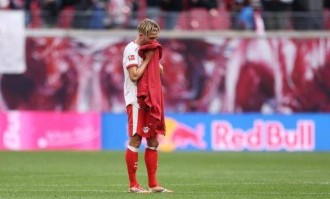 德甲：莱比锡主场金身告破跌第四，拜仁躺赢9分优势，争冠悬念真没了？