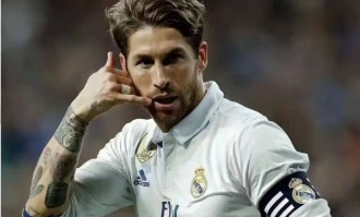 安切洛蒂执教过的无敌阵容！5位金球奖巨星齐聚，这套球队到底有多强？