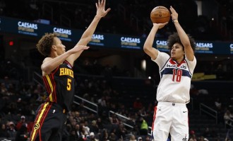 约翰逊30+12+12麦科勒姆空砍28分 老鹰胜奇才