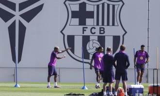 欧冠焦点夜！巴萨对阵巴黎