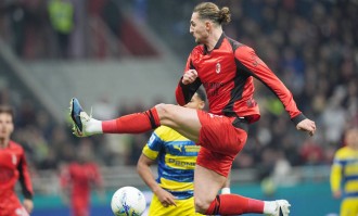 意甲-特罗伊洛头球绝杀 米兰主场0-1帕尔马落后榜首10分