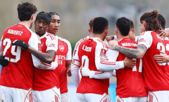 2-1险胜！阿尔特塔神换人：替补神兵破门，英超领头羊挺进8强