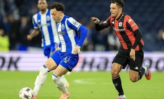 3-0，穆帅争冠劲敌踢疯，完胜法甲劲旅，终结欧联2轮不胜