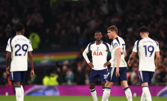 真神奇！热刺冲击欧冠+英冠，创造了一堆纪录