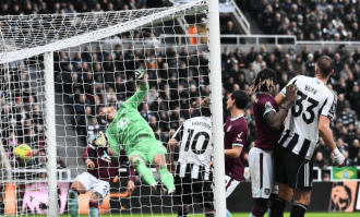 一场2-1让纽卡4轮不败，积分追平热刺曼联，争四形势白热化