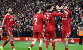 利物浦3-0大胜布莱顿，萨拉赫闪耀全场独造两球助球队强势晋级