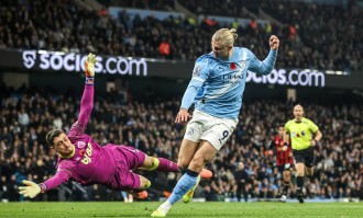 高清：英超曼城2-0伯恩茅斯升第二 哈兰德霸气双响