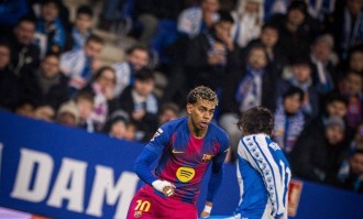 艰难，随着巴萨2-0守住榜首！西甲最新积分榜出炉，黄潜升至第