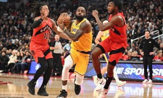 詹姆斯今天缺战凯尔特人 若再缺席一场本季无法评奖