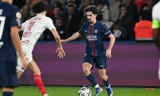 法甲-埃梅里送礼李刚仁失误致丢球 巴黎主场1-3摩纳哥