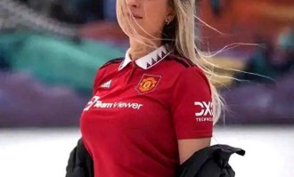 曼联客场2比1翻盘水晶宫，升至第6，欧冠席位稳了