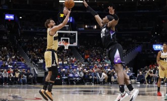 特雷杨首秀12分贝利32分 奇才不敌爵士7连败