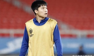 鲁能转会窗憋大招？韩鹏钦定西甲铁卫，31岁老国脚要被三小将抢饭碗