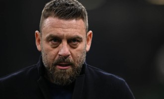 平紫百合！阿莱格里：我们再次犯错 还需要大约36分来争欧冠资格