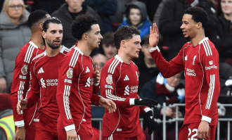 爆冷！点球罚丢，英超卫冕冠军又翻车：尴尬4连平，狂丢8分