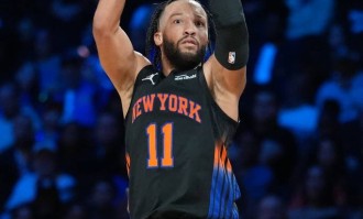 实至名归！布伦森喜获NBA杯MVP