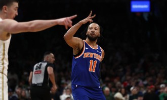 布伦森31分布朗26分 尼克斯大胜凯尔特人