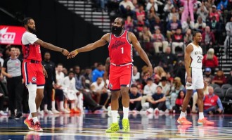 伦纳德34分送绝杀哈登24+14 快船送鹈鹕5连败