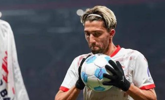 德甲名将坎普尔因家庭变故宣布退役，曾险些加盟国安引关注