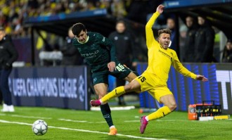 诺维奇报价博德闪耀前锋霍格：梅开二度后的转会热潮与战术分析