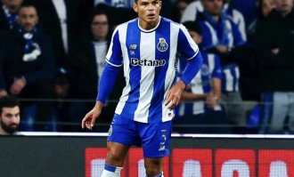 7天2冠全丢太扎心！62岁穆帅又喊“最好的队输了”，本菲卡崩了