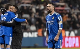 连续5轮0出场！功勋队长遭冷遇沦为西甲看客，今夏恐难逃皇马清洗