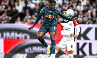 补强后防！曝曼联盯上德甲1米96巨塔 考虑冬窗先租后买