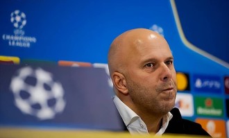 11场2球萨拉赫成“失败根源”：斯洛特还有“壮士断腕”的机会么