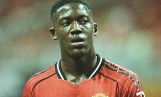 曼联停止新帝星续约谈判，离队成时间问题！拉爵坚持卡塞米罗必须降薪