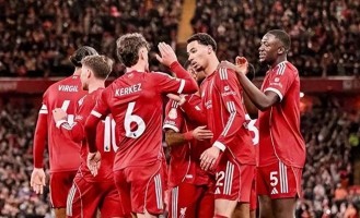 剑指欧冠！斯洛特或让利物浦重返巅峰，8000万欧悍将却成球队软肋