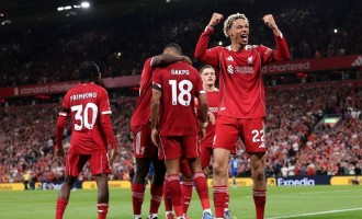 凌晨欧冠19亿欧元对决，利物浦19人残阵战国米，萨拉赫被弃！