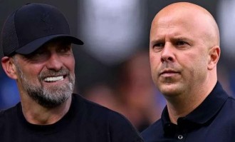 12球失守+险胜副班长！利物浦耻辱胜利，斯洛特该下课？