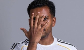 8000万先生彻底哑火？皇马大将30场0球，41年最差纪录要来了！