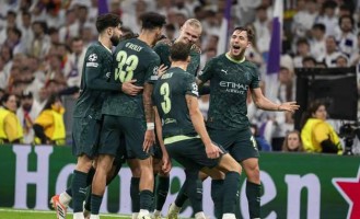 正义终将彰显！曼城逆转击败皇马成功复仇 银河战舰14人应战终难避免失利