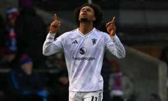 罗马报价齐尔克泽曝光 曝曼联面临两难局面 阿莫林决定1月留卖走向