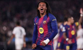 孔德梅开二度刷新纪录 巴萨主场2比1逆转法兰克福